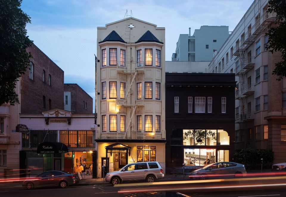 Golden Gate Hotel